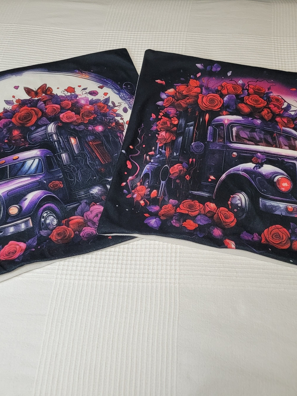 NWOT- Set of 2 Gothic Retro Semi Truck & Red Roses Pillow Covers - Like New - Picture 6 of 7